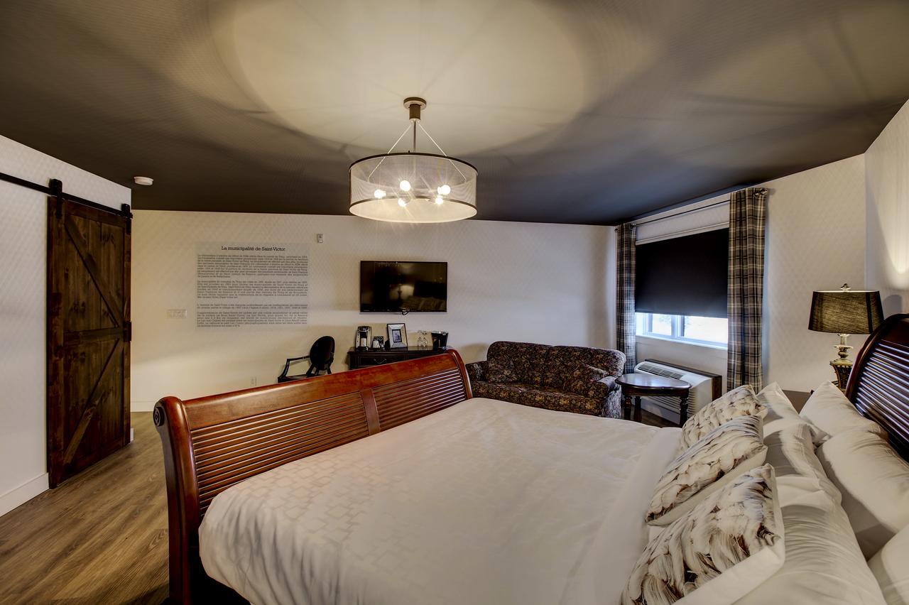 Hotel Historique Et Manoir Route 66 Saint-Victor Eksteriør billede